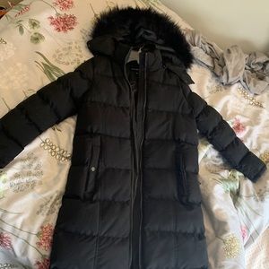 Long black puffer jacket (winter jacket)